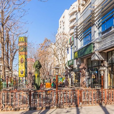 New Studio Carturesti - City Center Бухарест Экстерьер фото