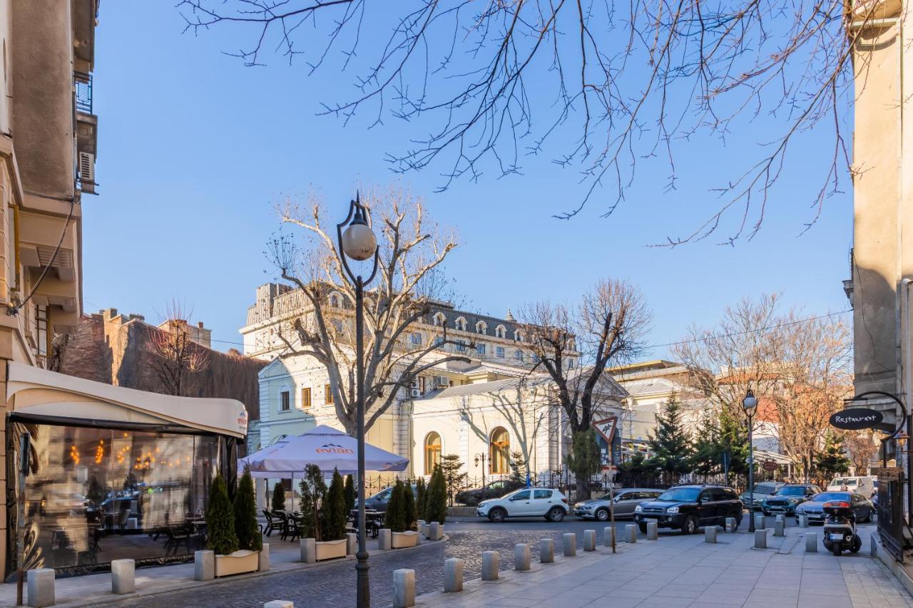 New Studio Carturesti - City Center Бухарест Экстерьер фото